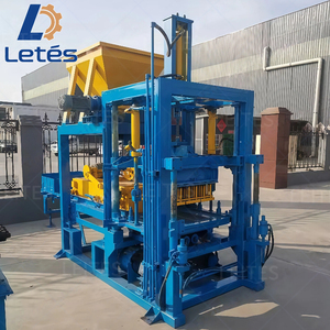 آلة صنع بلوك الأسمنت الهيدروليكية المتشابكة عالية الكفاءة بسعر المصنع مع قالب ومحرك سهل التشغيل، الأكثر مبيعًا في أوغندا - Product Image 3