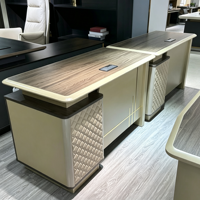 Bureau de direction en bois de luxe avec armoire latérale en cuir pour bureau de PDG commercial