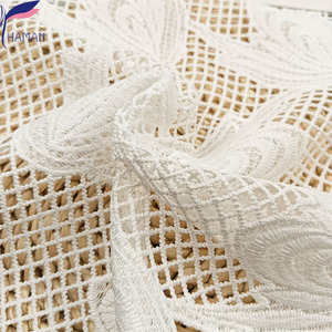 Tissu de vêtement en <span class=keywords><strong>soie</strong></span> de lait 100% polyester pour robes et jupes haut de gamme pour femmes brodées techniques tricotées à motif spécial - Product Image 2