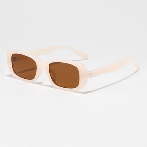 Gafas de Sol Polarizadas Rectangulares con Montura Completa UV400, Protección Solar Unisex de Moda para Adultos, Montura TR - Product Image 3