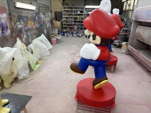 Estatua de Fibra de Vidrio de Tamaño Real de Super Mario, Luigi y <span class=keywords><strong>Yoshi</strong></span>, Decoración para Centros Comerciales, Parques, Famosa en Internet, Figura Personalizada de Fábrica - Product Image 6