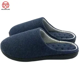 Pantofole in gomma Fuzzy personalizzate di vendita calde OEM 2023AW pantofole da uomo in feltro invernale da casa di design per uomo