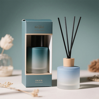Bouteille en verre de diffuseur de roseau blanc mat ronde personnalisée vide 120ml 130ml 210ml bouteille en verre de diffuseur d'arôme avec des bâtons