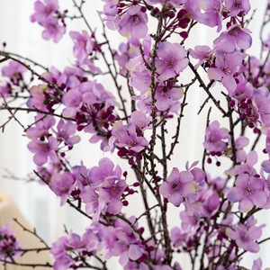 Fleur artificielle goutte de rosée et laurier, branche unique, violet rose, décoration de mariage, décoration intérieure, CallaFloral - Product Image 2