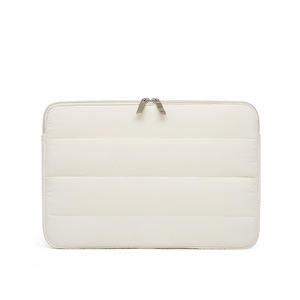 Funda Protectora Acolchada Impermeable de Nailon para Mujer, Estilo Moderno, para Transportar el Portátil - Product Image 5