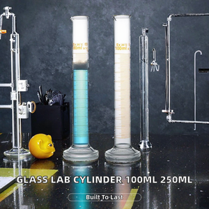 Cylindre gradué en verre de laboratoire 100 ml, graduation 1 ml, sans bouchon - Product Image 4