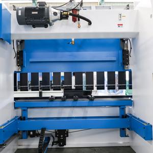 Presse plieuse HARSLE DA53T de haute qualité à économie d'énergie 50T1600 DA53TX 4 + 1 axes pour votre sélection - Product Image 4