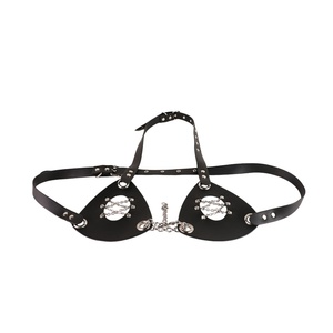 Lencería sexy con aberturas y cadena, sujetador para estimulación mamaria - Product Image 6