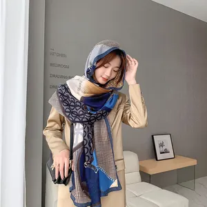 Wholesale 2024 Custom Woman Cotton Hijab Scarf Linen Shawls Printed Letter Cotton Scarves For Women Viscose Scarves