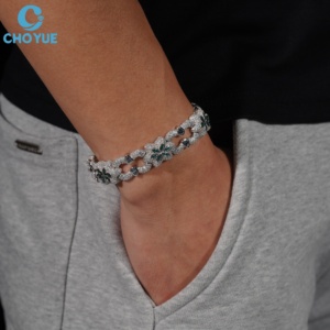 Pulsera de Plata S925 de Alta Calidad con Cadena Cubana Floral y Piedras Blancas y Verdes Completamente Incrustadas para Mujer - Product Image 5