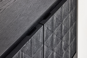 Credenza a 4 Ante in Pino e Quercia di Alta Qualità, Design Moderno Personalizzato, Finitura Nera Opaca, Arredamento Organico - Product Image 4