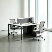 Meubles de bureau commerciaux modernes personnalisés, poste de travail modulaire pour 2 personnes, chaise ergonomique