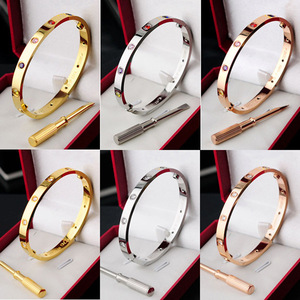 Bán buôn thiết kế sang trọng thương hiệu trang sức thép không gỉ <span class=keywords><strong>Bangles</strong></span> cho phụ nữ người đàn ông vài vít tình yêu <span class=keywords><strong>Bangles</strong></span> Vòng đeo tay - Product Image 2