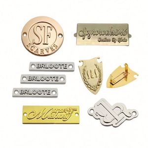Etiquetas Metálicas Personalizadas de Alta Calidad, Multicolores, con Logotipo de Letras, Hechas a Mano, para Ropa y Accesorios - Product Image 2