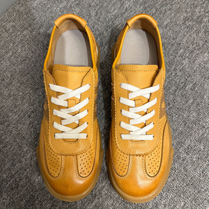 Baskets respirantes en cuir véritable pour hommes, style rétro ajouré, chaussures décontractées à talon plat, couleur unie, lacets avant, idéales pour la marche - Product Image 2