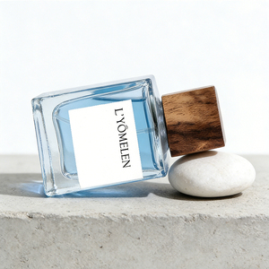 Eau de Parfum Naturelle Biologique Florale Fruitée Boisée en Spray, Parfum Longue Durée Écologique Unisexe, Luxe Moderne - Product Image 2