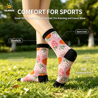 Chaussettes en coton personnalisées pour hommes et femmes avec faible MOQ, 360 °   Chaussettes de sport chaudes à motif imprimé numérique par sublimation 3D sur toute la surface