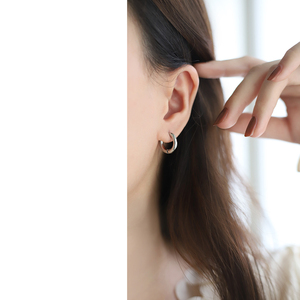 Pendientes de Aro de Acero Inoxidable Vintage y Modernos, Diseño de Corazón Grueso, Chapados en Oro de 18K, Regalo de Aniversario para Mujer - Product Image 2
