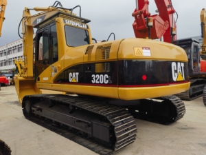 Excavadora CAT 320CL de segunda mano con una capacidad de 20 toneladas. Excavadora de cadenas CATERPILLAR 320C en buen estado. - Product Image 1