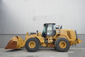 Chargeur sur pneus japonais CAT 966G d'origine de haute qualité vers le service de chargement de chargeur frontal Caterpillar 966H - Product Image 5