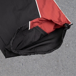 Pantalon de survêtement en polyester à rayures et jambes larges surdimensionné en gros Pantalon de survêtement en nylon pour hommes avec impression de logo personnalisé - Product Image 6