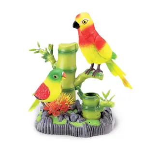 Schöne elektrische Sprach steuerung Kunststoff Spielzeug Sound Controlled Bird