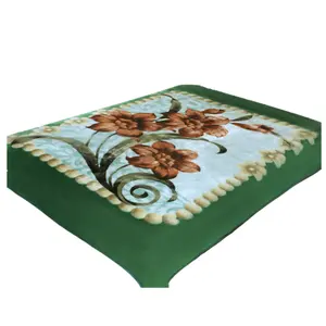 Wonderful classic design and thick polyester blanket