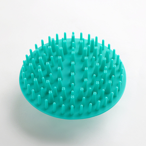 แปรงอาบน้ำสัตว์เลี้ยงซิลิโคนเนื้อนุ่มพร้อมฐานดูดสำหรับการกรูมมิ่งและทำความสะอาด ขนาดปกติ - Product Image 2