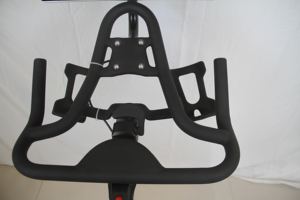 Volano da palestra regolabile da casa per sport al coperto cintura fissa magnetica rotante bicicletta resistente <span class=keywords><strong>in</strong></span> acciaio materiale - Product Image 3