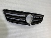 Grille avant en ABS de haute qualité pour Mercedes-Benz Classe C W204 C180/C200/C260/C300 2008 avec ajustement parfait à 100%
