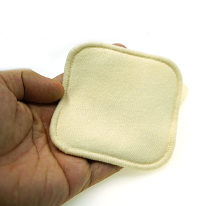 Struccante quadrato/rotondo in cotone riciclabile ecologico realizzato con <span class=keywords><strong>spugne</strong></span> e scrubber in cotone sostenibile - Product Image 2