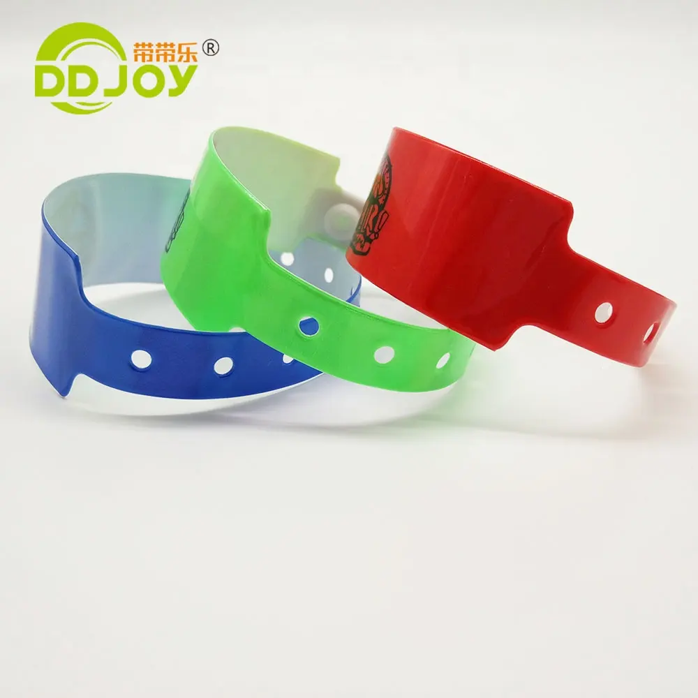 Pulsera de PVC de un solo uso de alta calidad, pulsera reflectante impermeable para hoteles, pulsera chapada en piedra de moda para uso en joyería