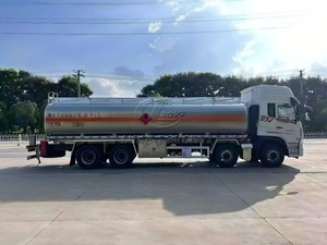 รถบรรทุกจ่ายน้ำมันเคลื่อนที่แบบใหม่ ความปลอดภัยสูง ขนาดถัง 30-35 ลูกบาศก์เมตร รถบรรทุกขนส่งน้ำมันเชื้อเพลิงชนิดพิเศษ - Product Image 3
