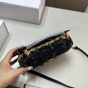 Bolsos de Mano Elegantes Estilo Boho para Mujer, Bolsos de Hombro con Diseño Combinado, Bolsos Cruzados Cuadrados, Bolsos Casuales Hechos a Mano con Detalles Metálicos - Product Image 4