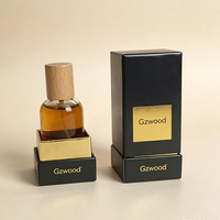 Boîte de luxe en carton rigide avec estampage doré, personnalisée, 30 ml, 50 ml, pour parfum, huile essentielle, avec insert en éponge pour l'emballage d'huile d'oud