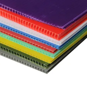 Painéis plásticos de placas onduladas do fornecedor da qualidade para a proteção temporária do chão, folhas protetoras azuis pretas