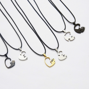 Collier pendentif en forme <span class=keywords><strong>de</strong></span> chat en acier inoxydable X152 en gros, patchwork, cœur, mode, <span class=keywords><strong>noir</strong></span> <span class=keywords><strong>et</strong></span> <span class=keywords><strong>blanc</strong></span>, colliers <span class=keywords><strong>de</strong></span> <span class=keywords><strong>couple</strong></span> pour les amoureux - Product Image 6