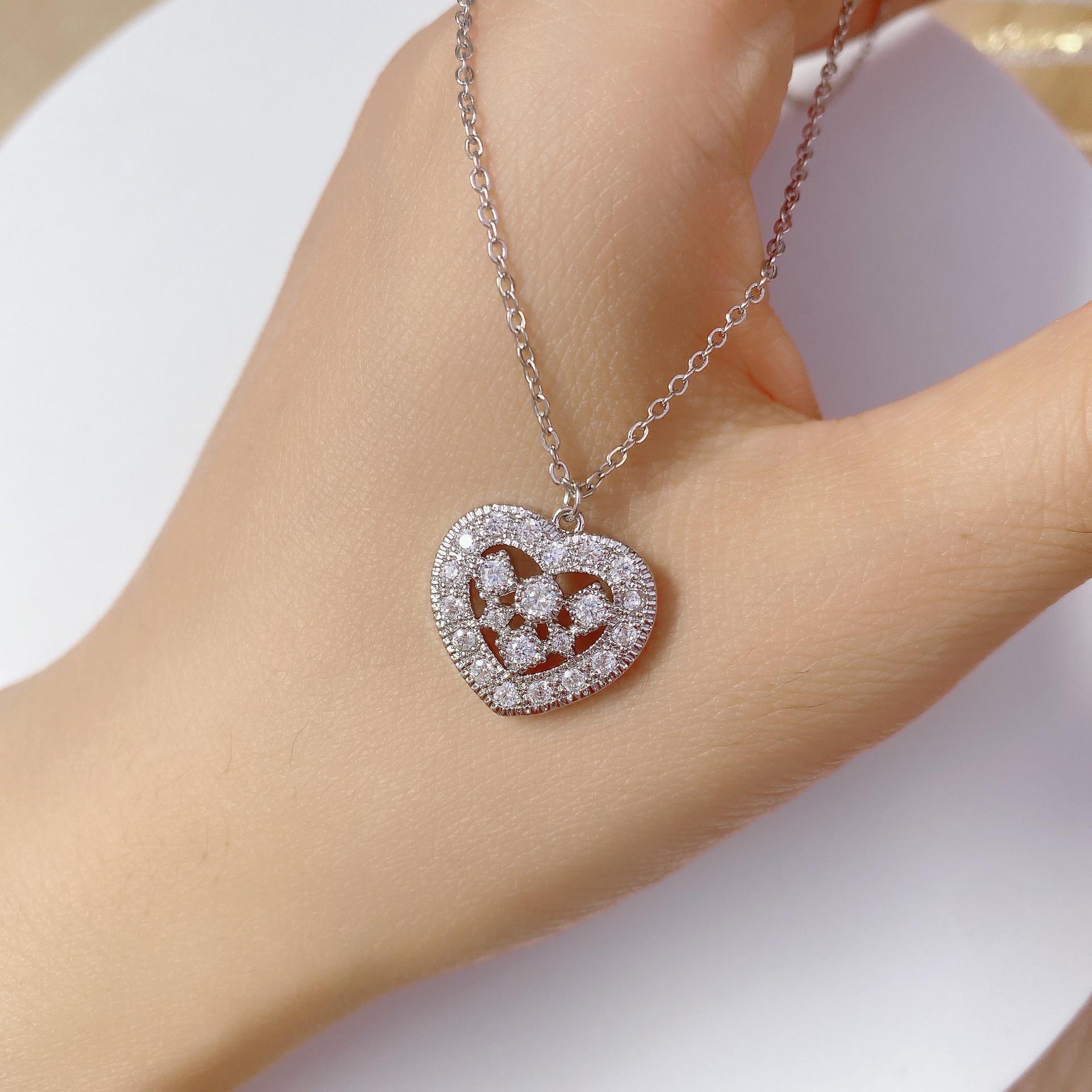 Full of love (silver)