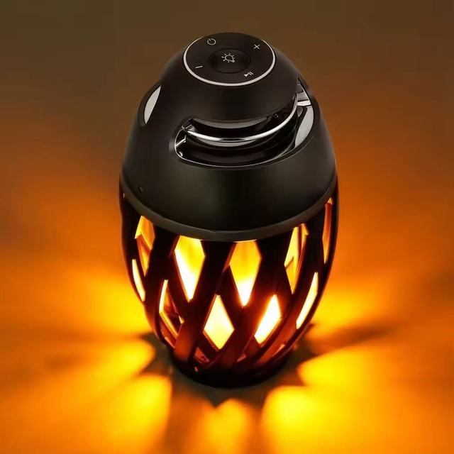 Hot Selling IPX4 Waterproof Flame Light Bluetooth Speaker Outdoor LED Speaker 5W Wireless Speaker for Camping Patio and Party