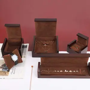 Groothandel Draagbare Fluwelen Reizen Sieraden Organizer Opbergdoos Ring Ketting Houten Sieraden Vitrine Doos Voor Vrouwen Meisjes