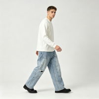 Jean à effet éclaboussures de peinture pour homme, en denim bleu clair délavé, coupe ample à jambe large, avec panneau de poches utilitaires sur la cuisse