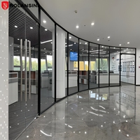 Porte de séparation en verre ignifuge Rolansini, cadre en aluminium, cloison en verre trempé avec porte coulissante