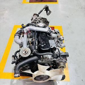 Moteur diesel Common Rail CYQD80-E4 testé et en bon état de marche pour la révision et la réparation de camions légers et de mini-bus - Product Image 1