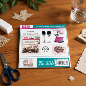 Strass Ilan 4 mm colore champagne per artigianato, confezione da 6g - Product Image 3