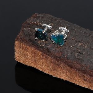 Gemkora Raw <b>Opal</b> Stud <b>Earrings</b> Claw Setting Unisex Everyday Wear - Product Image 2