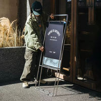 Support de panneau publicitaire pliable en métal vintage pour trottoir, présentoir d'affiches extérieur pour publicité de rue
