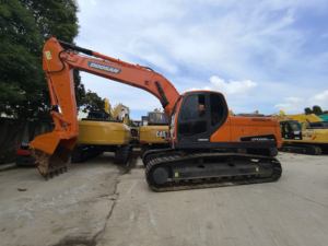 Excavateur DX225LC-9C Doosan d'occasion Machines de déménagement d'occasion de haute qualité à faible durée de travail à vendre - Product Image 5