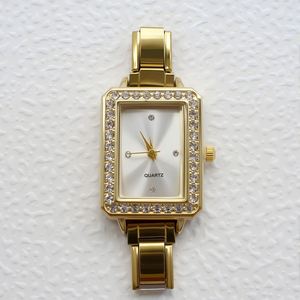Montre à quartz pour femme, bracelet à breloques modulaires, sertie de diamants carrés, style européen et américain, en alliage, à personnaliser, tendance - Product Image 6