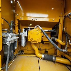 Excavadora Usada Cat320GC de Alta Calidad, 20 Toneladas, Hidráulica, con Gran Potencia para Trabajos de Construcción - Product Image 4