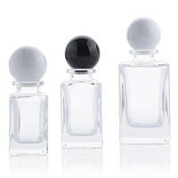 Flacon de parfum carré transparent de 30 ml avec boucle en forme de carte et bouchon sphérique, flacon vaporisateur épaissi de 50 ml avec bouchon à pas.